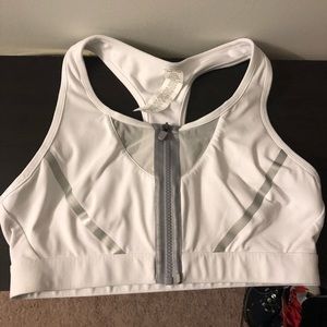 Fabletics sports bra